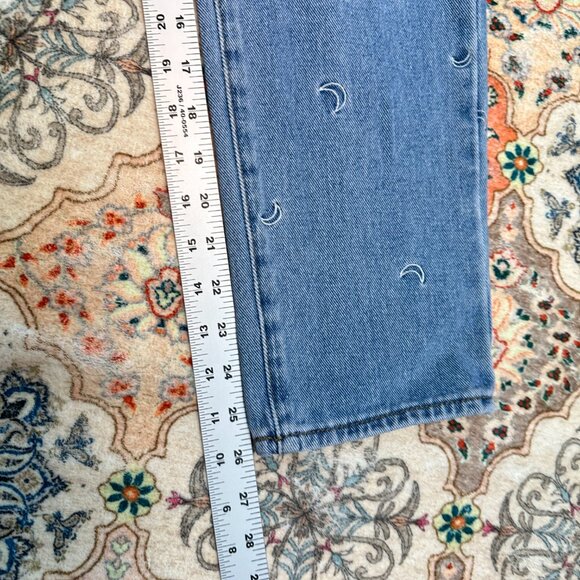 PACSUN Jeans Women size 26 MOM High Rise Waisted Embroidered Crescent Moons - Picture 7 of 7